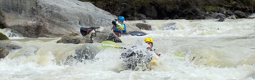 Packraft Schweiz Wildwasser-Kurs Packraft Schweiz Wildwasser-Kurs